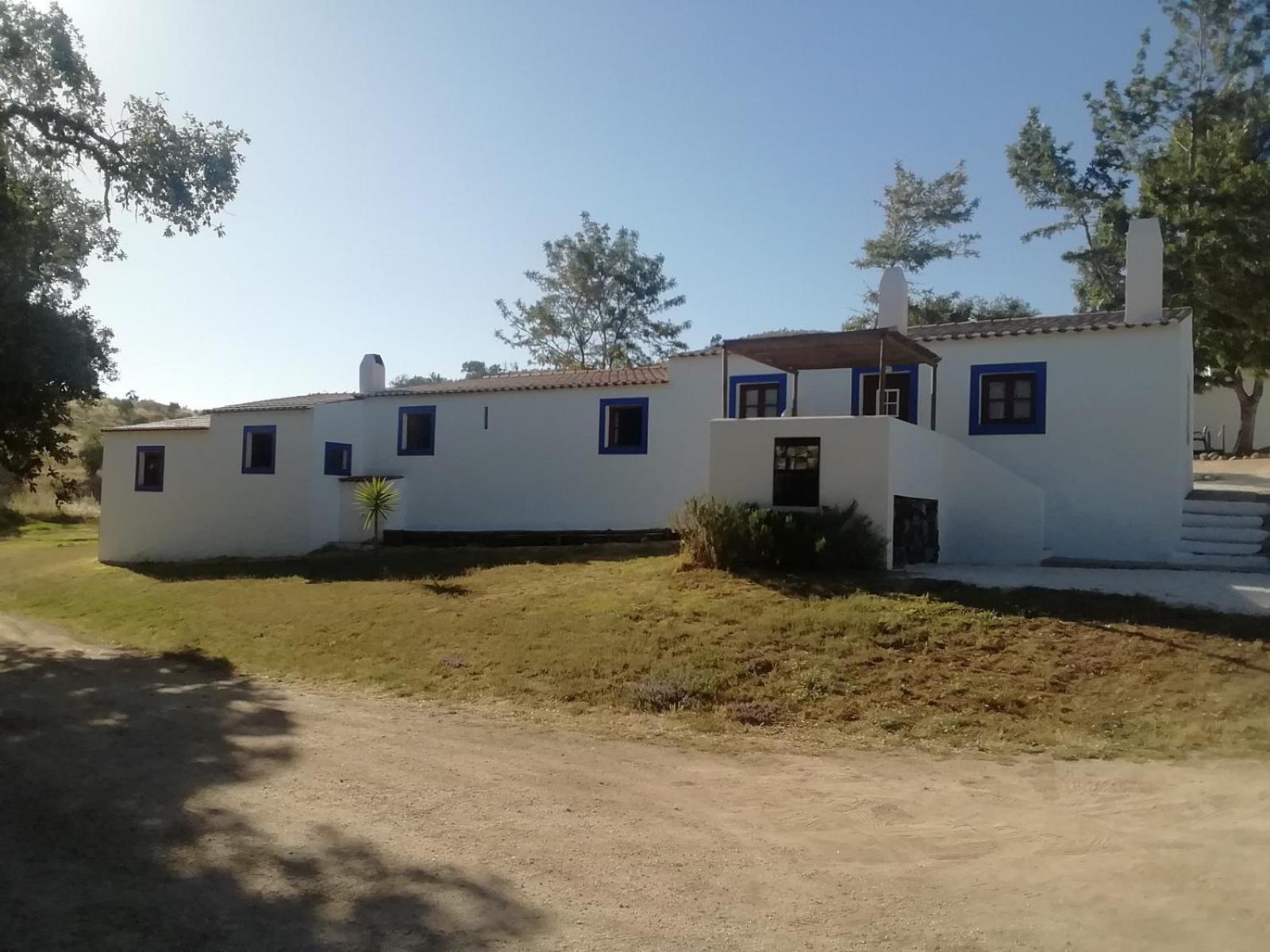 Monte Do Adail Turismo Rural Casa De Campo Vila Nova de Milfontes Eksteriør billede